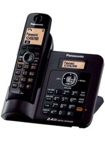 Black Plastic Panasonic KX TG3721SXB Cordless Landline Phone, Speaker Phone