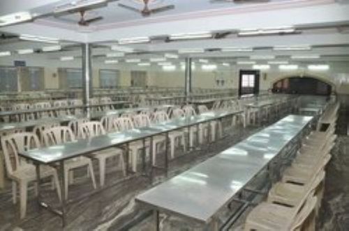 Four Seating Rust Proof Polish Finish Capacity Silver Marriage Hall Dinning Tables