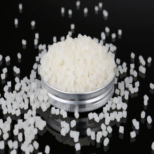 Raw White 2 To 4 MM Antioxidant Additive Plastic Masterbatch Granules For Blow Moulding