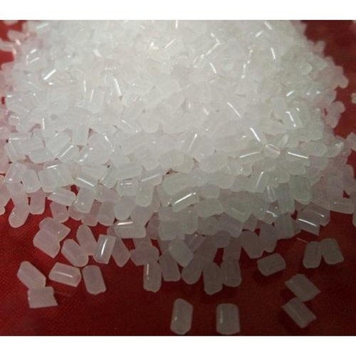 White Raw 2 To 5 MM UV Light Stabilizer Plastic Masterbatch Granules For Degradation