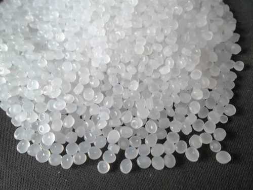 Moisture Proof White Polypropylene Plastic Granules With Multiple Packaging Size Grade: Industrial