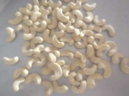 Export Quality Natural Taste Whole White Cashew Nuts Grade W210 Broken (%): 1