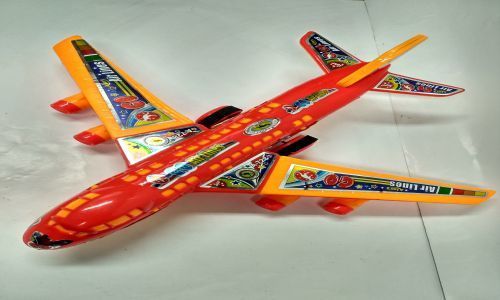 Multi Color Battery Operated Polish Aeroplane Toys With Five To Ten Mm Thick And Hundred To Four Hundred Gram Weight