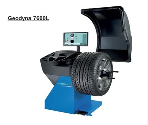 Touchscreen Digital 8 To 32 Inch Rim Diameter Car Auto Wheel Balancer Machine For Garage Working Voltage: 230V