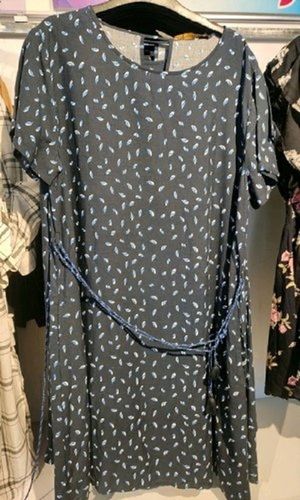 Washable Black Half Sleeves Round Neck Casual Wear Regular Fit Skin Friendly Ladies Cotton Printed Long Kurti