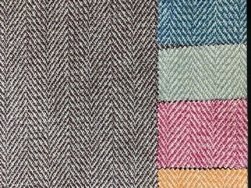 Tear-Resistant Multi Color 325-375 Gsm Skin Friendly Impeccable Finish 100% Wool Herringbone Fabric