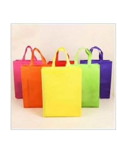 Light Weight And Eco Friendly Plain Pattern Non Woven Carry Bag