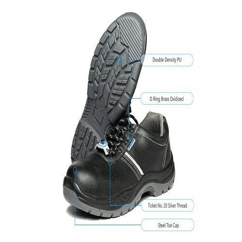 Comfortable And Durable Sportiva Lifestyle Black Color Men Safety Shoes