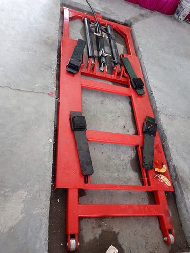 Free From Defects Powder Coated Portable Scissor Lift (Capacity 4 Ton)