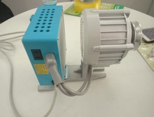 Lucky Servo Motor For Industrial Sewing Machine Voltage : 220V Power : 550W
