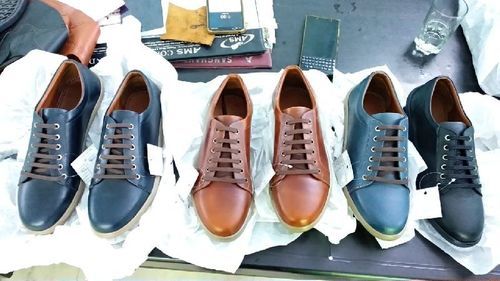 Breathable Six To Ten Size Genuine Leather Upper Black, Blue And Brown Color Sneaker Male Shoes With Cotton Lining And Leather Insole