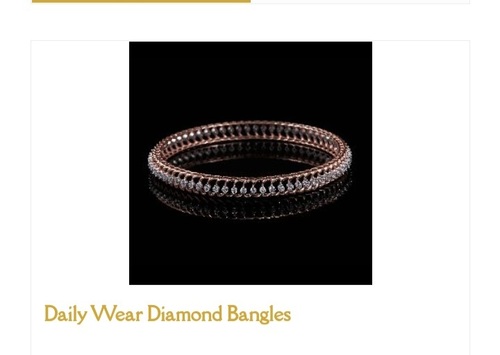 महिलाओं के लिए आकर्षक डिज़ाइन और फैंसी रंग की स्टोन डायमंड चूड़ियां रोज़ाना पहनने के लिए