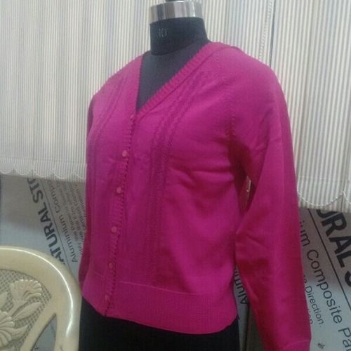 Wool Magenta Button Closure Casual Wear V-Neck Full Sleeves Regular Fit Skin Friendly Ladies Plain Woolen Cardigan Sweater