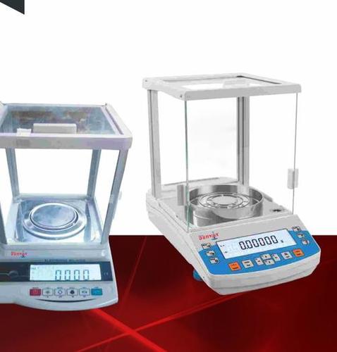 Automatic Electric Stainless Steel Digital Weighing Laboratory Balance Capacity Range: 200