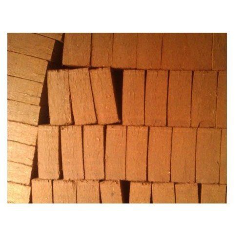 Dark Brown Brick Shape Natural Coco Peat Block Protects Against Over and Under Watering