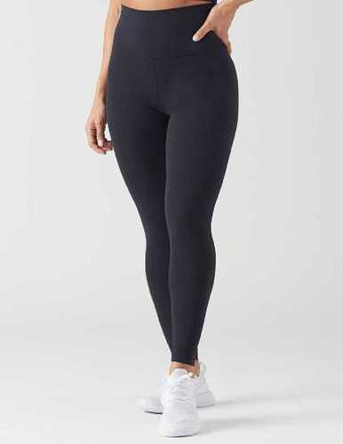 Solid High Waisted Black Workout Buttery Smooth Leggings with Side Pockets  | USA Fashion