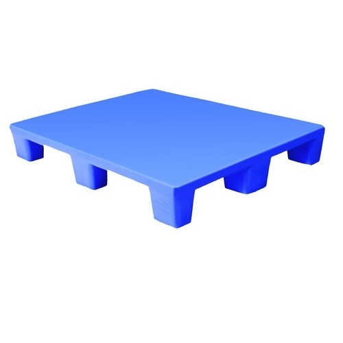 Roto Molded Plastic Pallet - 3000Kg Load Capacity, 2-Way Entry, Rectangular Shape, Blue/White/Grey Colors, Durable & Reusable Design