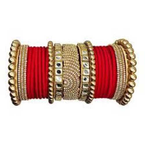 Fashion Red And Golden Scratch Resistant Designer Women Antique Bangles 