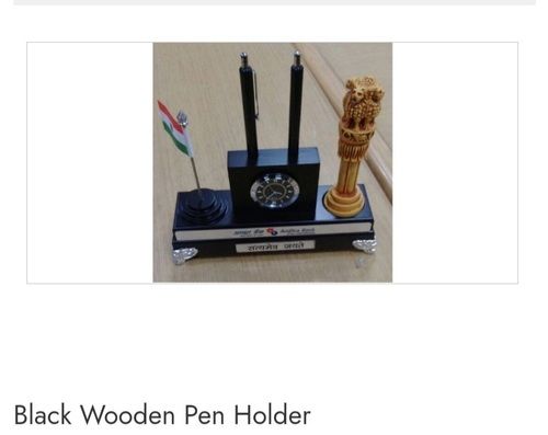 Durable Polished Finish and Plain Pattern Black Wooden Pen Holder
