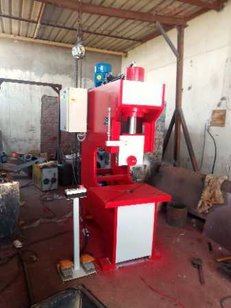 Heavy Duty Mild Steel Hydraulic C Type Press Machine 240V, Capacity 10 To 500 Ton, 1 Year Warranty Application: Metal Industrial