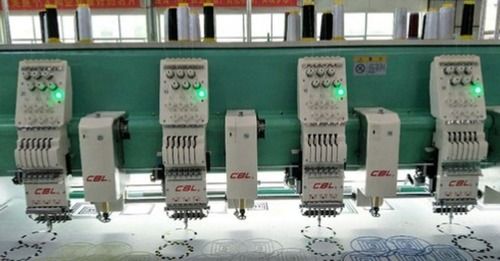 Fully Computerized Chenille Embroidery Machine 220V With Flat Stitch Speed 500 to 1000 SPM