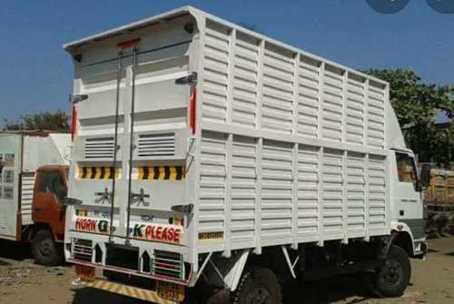 Industrial Use White Coated Mild Steel Truck Body for Comfortable Riding