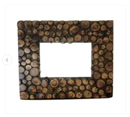 Polishing Light Weight Termite Resistant Brown Designer Wooden Photo Frame With Great Strength