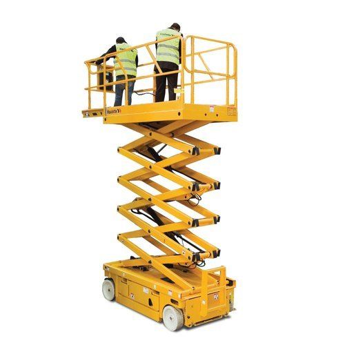 Robust Construction Free From Defects Self Propelled Scissor Lift (Capacity 2-3 Ton)