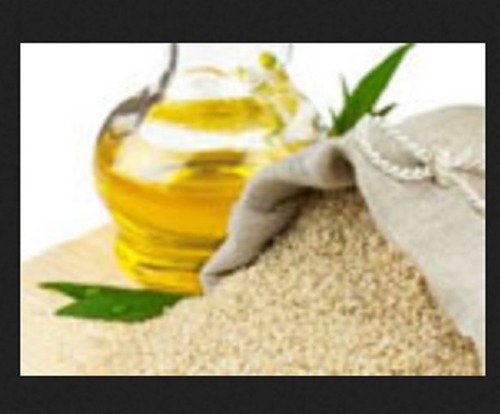 प्रिज़र्वेटिव्स फ्री 100% शुद्ध और ऑर्गेनिक कोल्ड प्रेस्ड एडिबल तिल ऑइल खाना पकाने के लिए