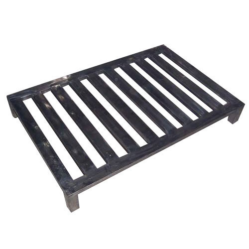 Stainless Steel Pallet 1000 Kg Capacity - Color: Metallic