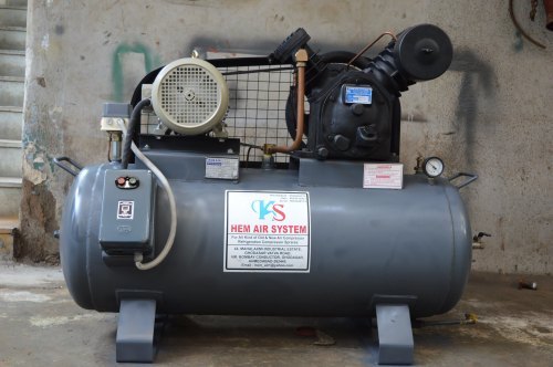 Color Coated Hassle Free Installation 7.5 Hp Single Stage Two Piston Air Compressor Power Source: Dc Power
