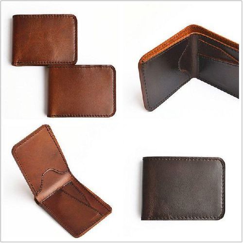 Light Weight And Spacious Plain Design Mens Rectangular Shape Leather Wallet