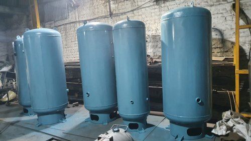 Leak Resistance Mild Steel Vertical Air Receiver Tank (Capacity 1000-5000 L)