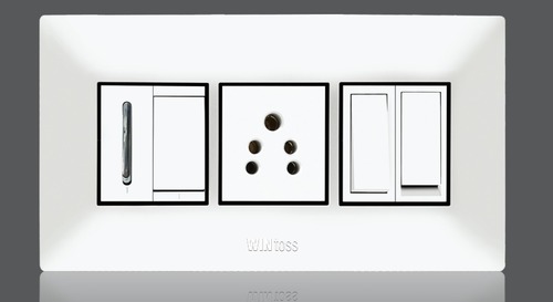 MODULAR CARNIVAL WOOD PLATE WHITE 2M