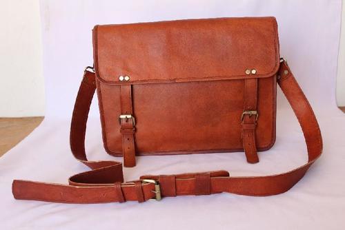 Light Weight And Very Spacious Plain And Rectangular Shape Leather Messenger Bags