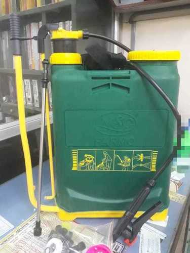 Green Color 16 L Tank Capacity Knapsack Sprayer For Agriculture Use