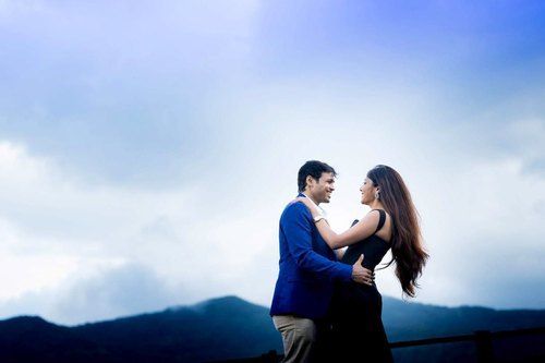 Pre Wedding Photography Services