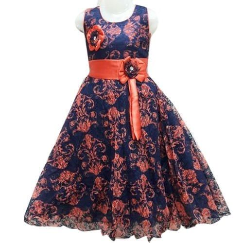 Modern Style Fit And Flare Silhouette Girls Sleeveless Party Dress With Round Neckline Age Group: 13