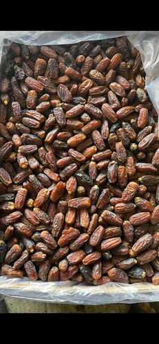 Red Natural Sweet Fresh Dates For Human Consumption And Snacks