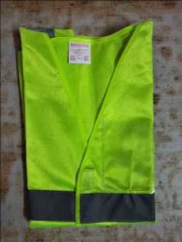 Water And Moisture Proof Breathable And Quick Dry Comfortable Reflective Jacket