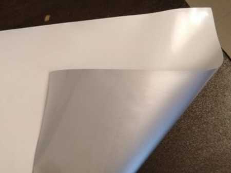 सॉफ्ट व्हाइट कलर 120 से 180 माइक्रोन थिक एक्सट्रूज़न पॉली कोटेड पेपर्स और 4 प्लाई लैमिनेट्स की लंबाई: 3000 माइक्रोमीटर (माइक्रोन)