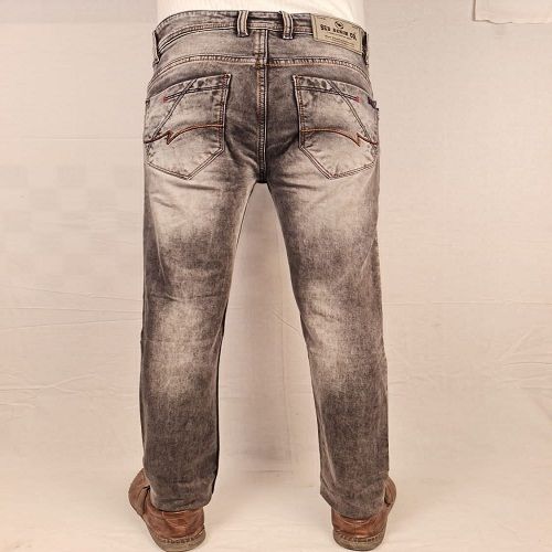 Stylish And Regular Fit Denim Jeans For Mens With Washed Pattern