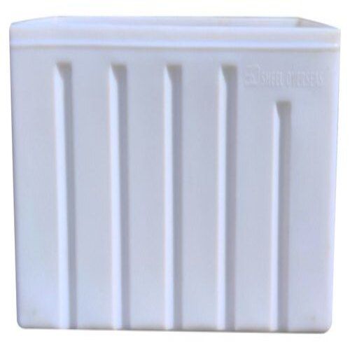 White 425 L Storage Capacity Solid Box Style Semi Glossy Finish Rectangular Plastic Cum Storage Crate