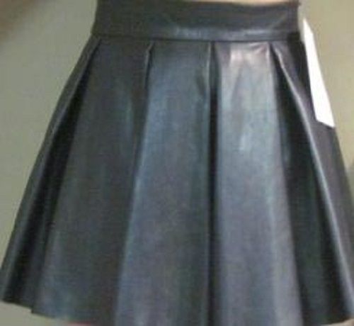 Winter Plain Design, Black Color And Anti Fade Ladies Designer Leather Skirts For Party Wear