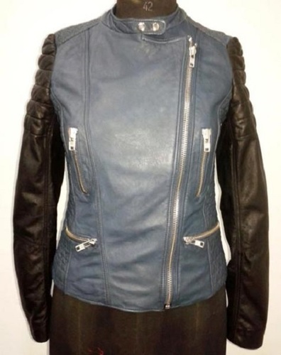 विंटर प्लेन डिज़ाइन और नीला रंग, कैज़ुअल वियर के लिए स्लीवलेस लेडीज़ ज़िपर क्लोज़र टाइप लेदर जैकेट