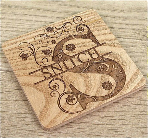 Dustproof Engraved Wooden Coasters For Decoration Use, Size 4 X 4 Inch, 6 mm Thickness