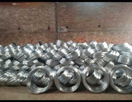 Silver Hot Dipped Galvanized Iron Wire With 35-40 Gsm Coating