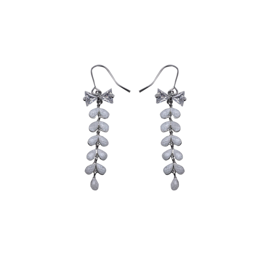 Modern Design Istri Silver Trendy Earrings For Regular Use