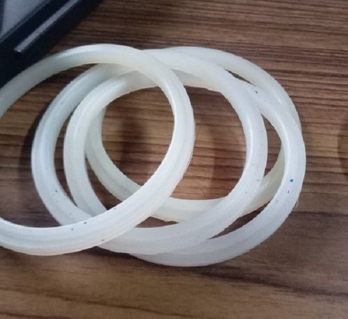 4-10 Mm White Ring Shape Fine Finished Natural Silicone Rubber Seal, 200-250 Degree C Application: Automobile And Chemical Industry