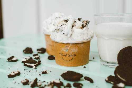 Delicious Taste and Mouth Watering Oreo Flavor Chocolate Cup Ice Cream